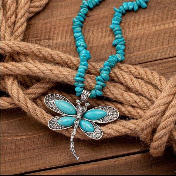 Vintage Western style Cowboy Inspired Turquoise Dragonfly Beads Necklace Pendant - Picture 4 of 12